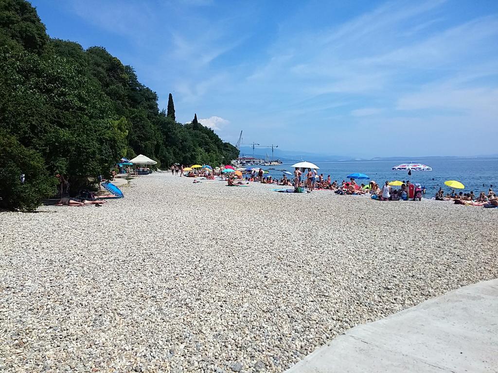 Apartment Anita Near Kantrida Beach Rijeka Exterior photo